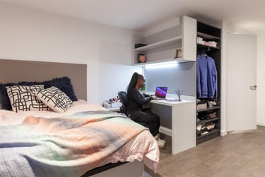 1 bed studio, Erskine Street, Low Hill, Liverpool, L61AJ - Image 2